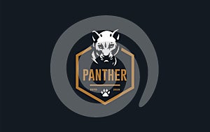 The image of a coguar or panter.